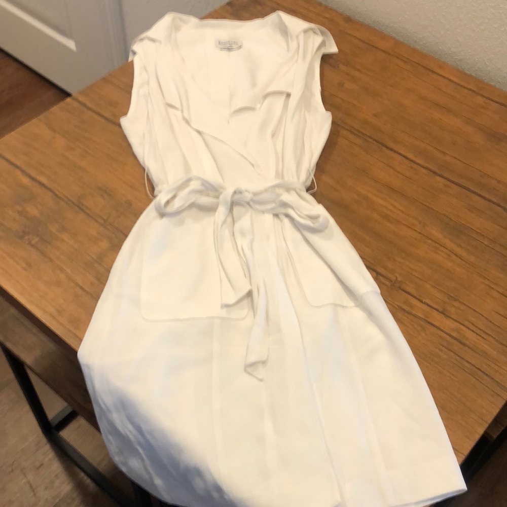 Donated to a shelter! BEBE LONG VEST TRENCH!